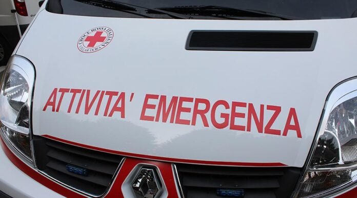croce rossa ambulanza