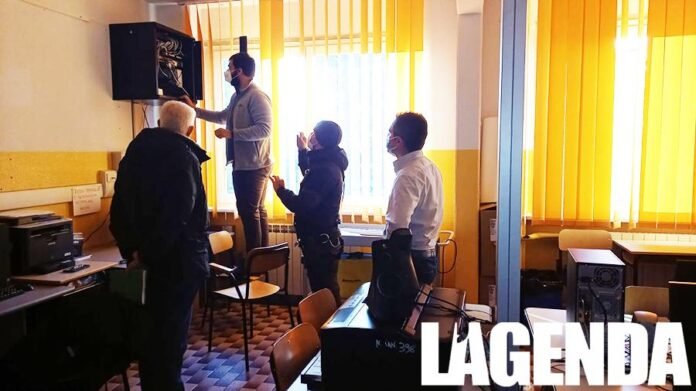 Scuola Media Rosta
