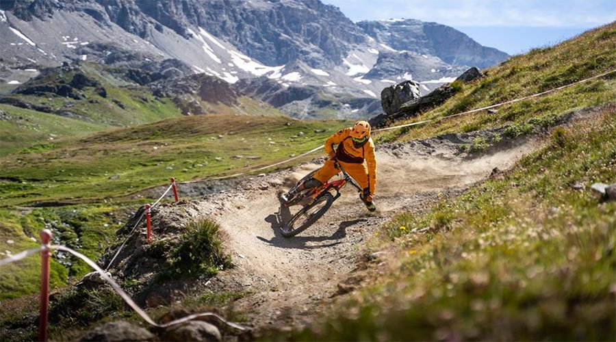 Simone Pelissero Red Bike