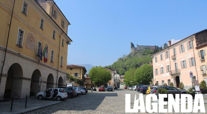 Avigliana Piazza Conte Rosso