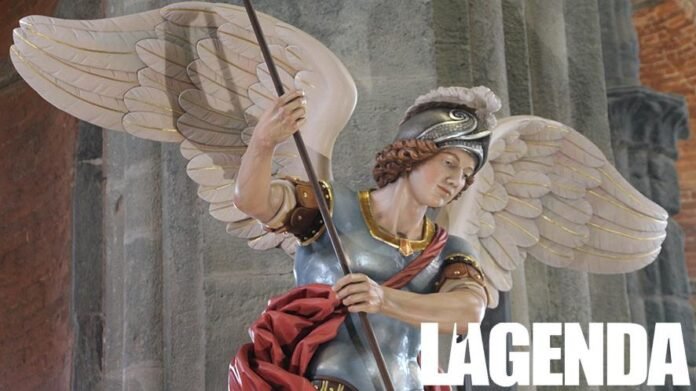 sacra san michele statua
