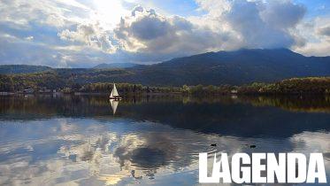 Lago di Avigliana nuvole primavera