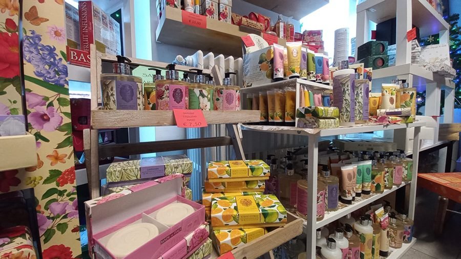 Erboristeria del Corso