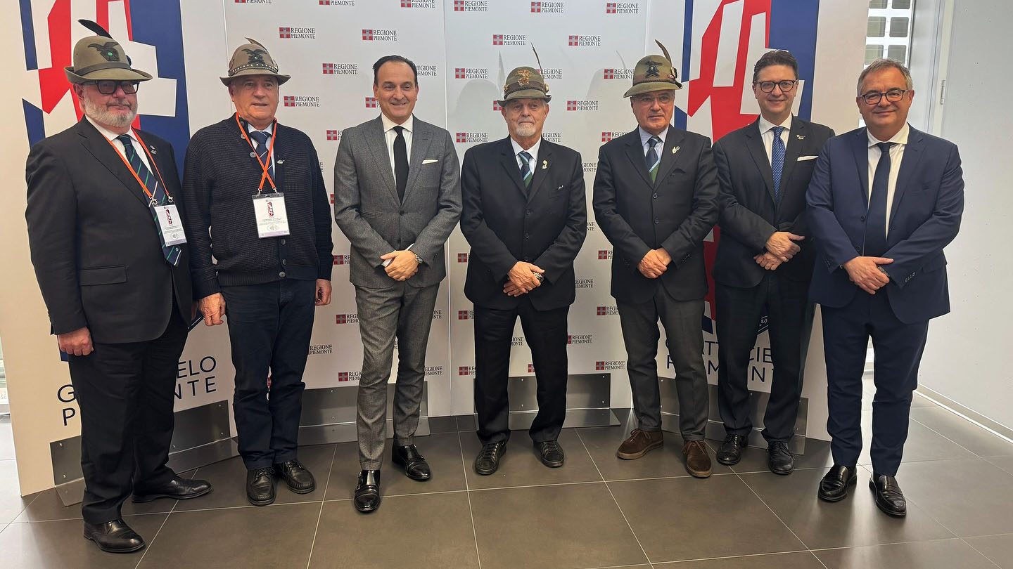 Alpini a Torino con Cirio