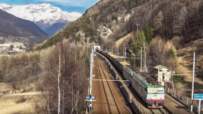 Treno in Valsusa