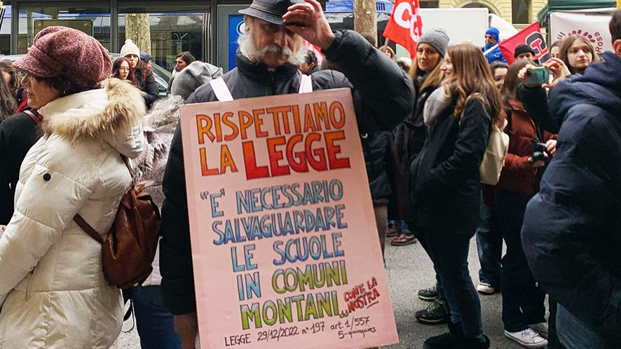 Il presidio del Liceo Rosa a Torino