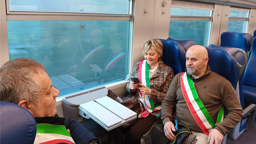 Treno sindaci Valsusa