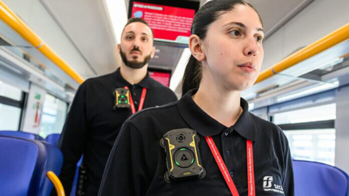 Body cam sui treni
