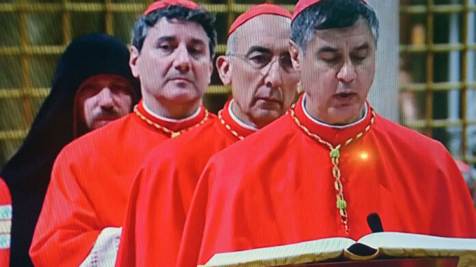 Il Cardinale Repole al conclave