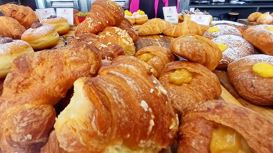 Pasticcini e dintorni