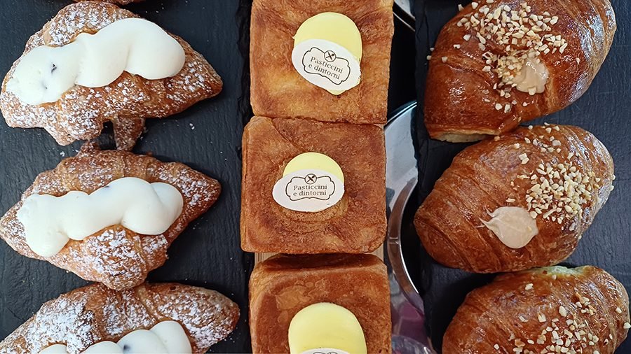 Pasticcini e dintorni