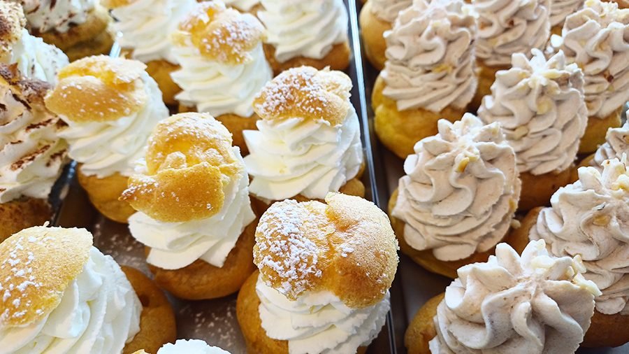 Pasticcini e dintorni
