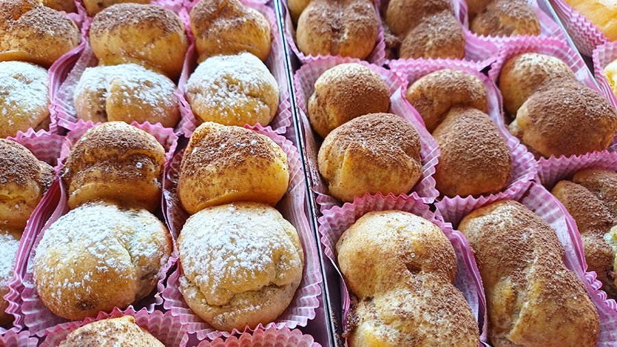 Pasticcini e dintorni