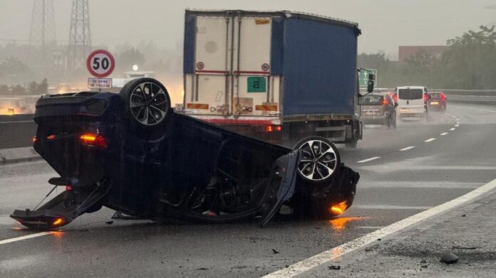 Auto incidente