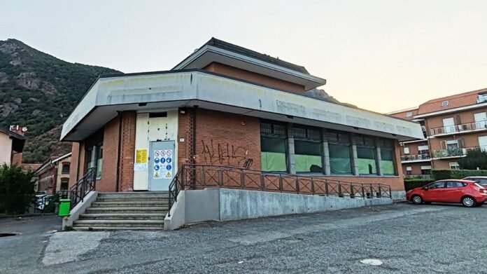 Banca a Sant'Ambrogio