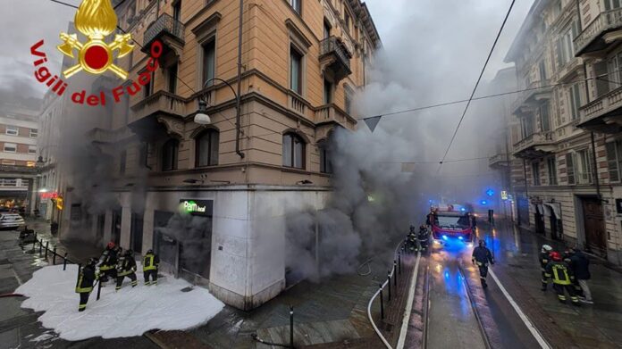 Incendio a Torino