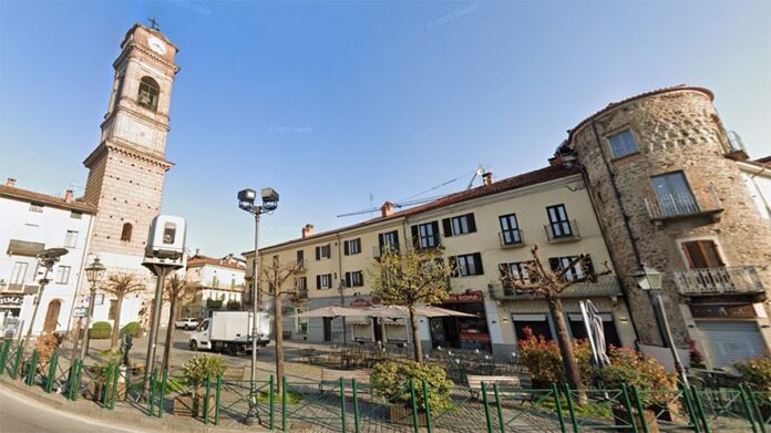 Giaveno piazza