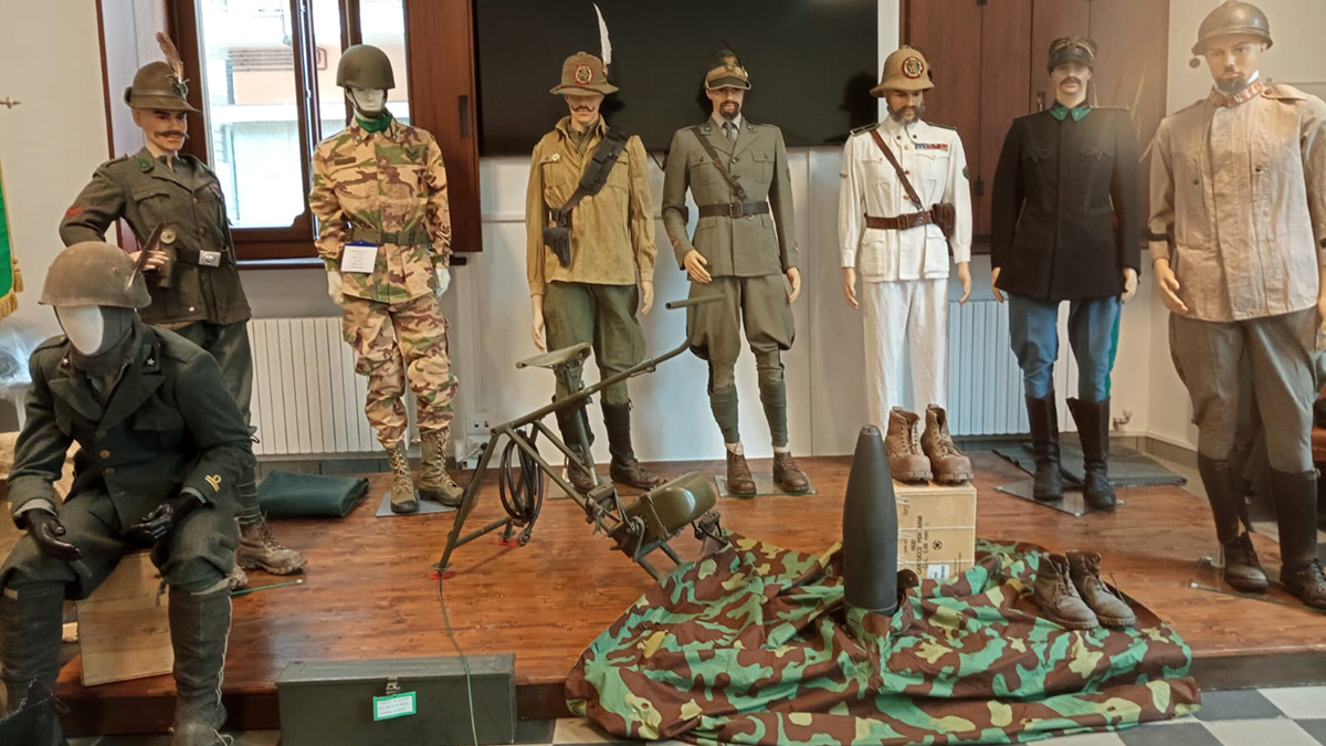 Mostra degli Alpini a Susa