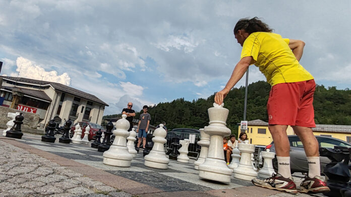 Scacchi in piazza ad Oulx