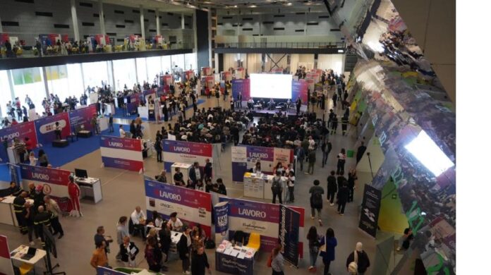 IOLAVORO 2026: Torino protagonista di due giornate tra opportunità di lavoro, giovani e nuove competenze