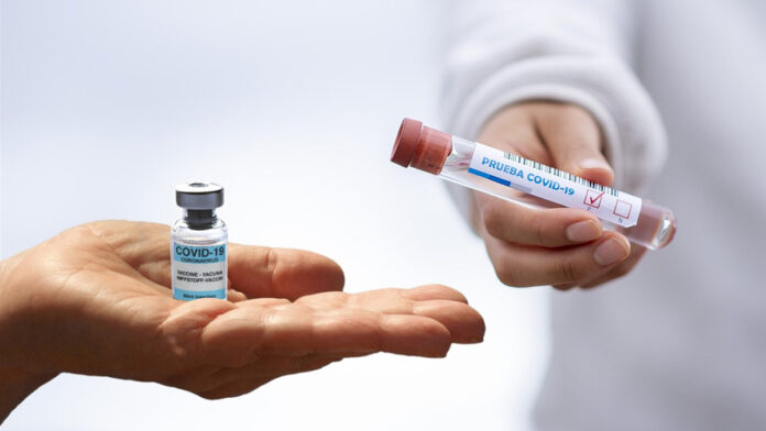 Vaccinazione (foto Pixabay)